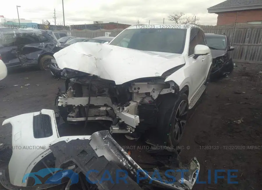 YV4A22PL2K1442699# 2