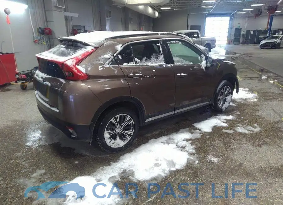 JA4AT4AA1LZ605617# 4