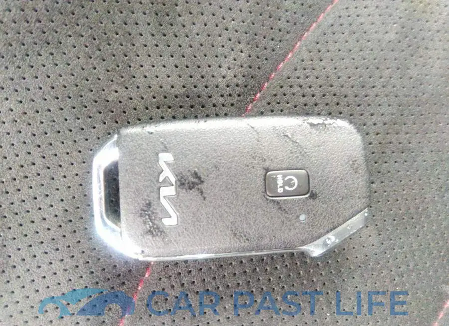 KNAE55LC5N6116810# 11