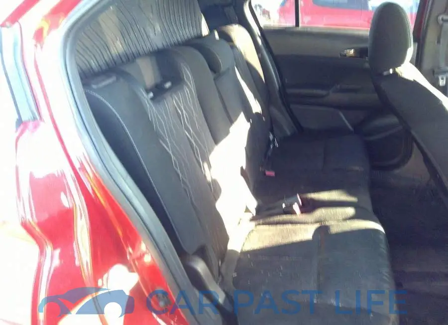 JA4AT4AA2JZ611651# 8