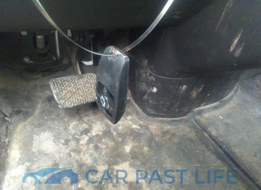 WD3BF1CD8KP072449# 11