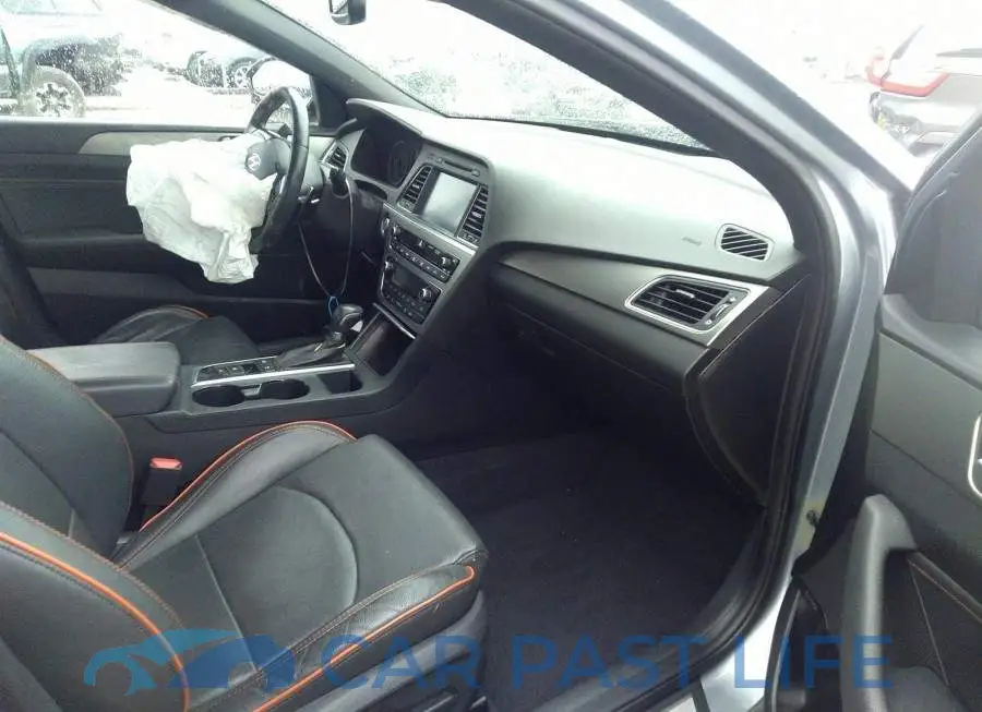 5NPE34AB5HH588173# 5