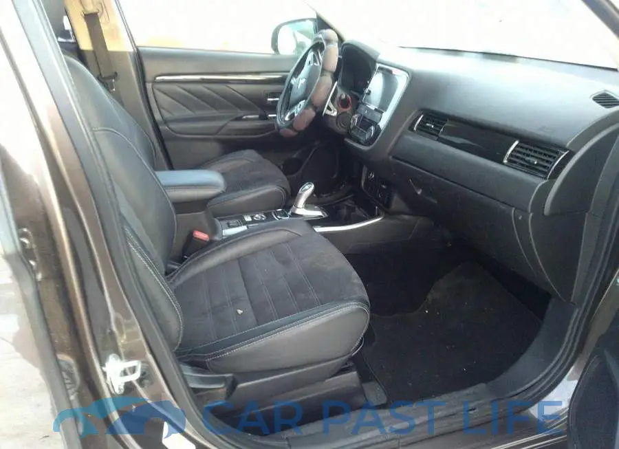 JA4J24A57JZ610601# 5