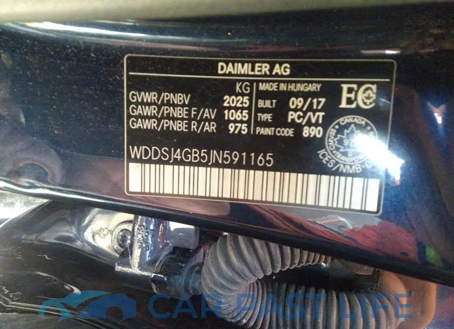 WDDSJ4GB5JN591165# 9