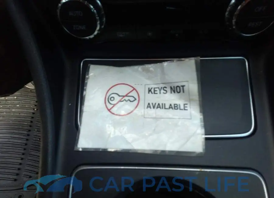 WDDSJ4GB5JN591165# 11