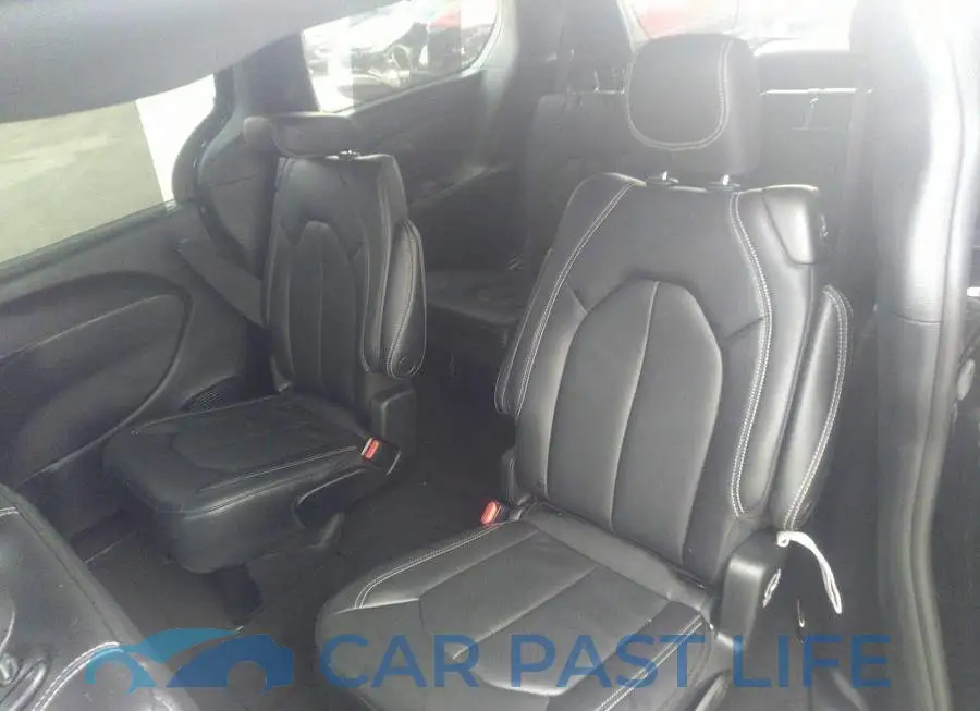 2C4RC1BG4NR110304# 8