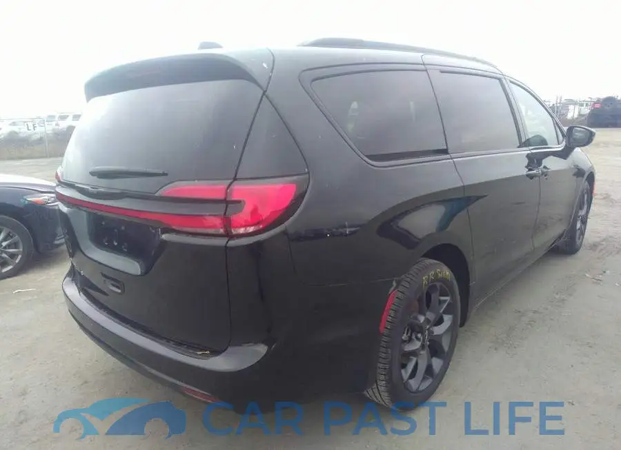2C4RC1BG4NR110304# 4