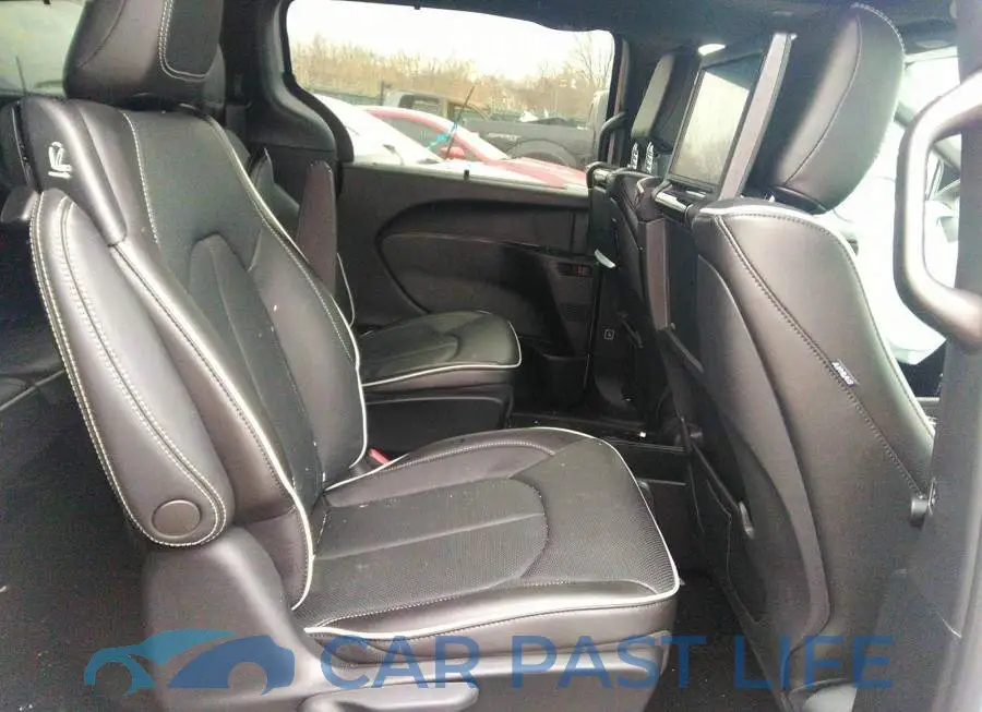 2C4RC1S77NR110751# 8