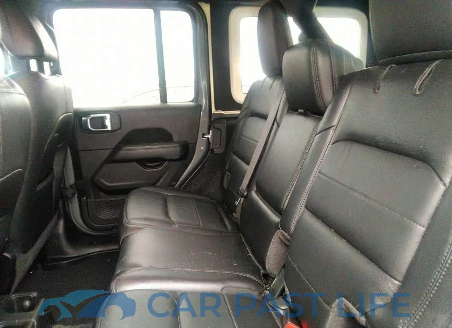 1C4HJXEN7MW815313# 8