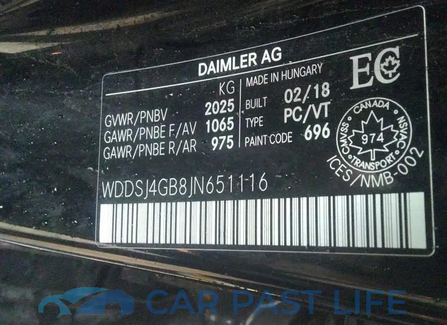 WDDSJ4GB8JN651116# 9