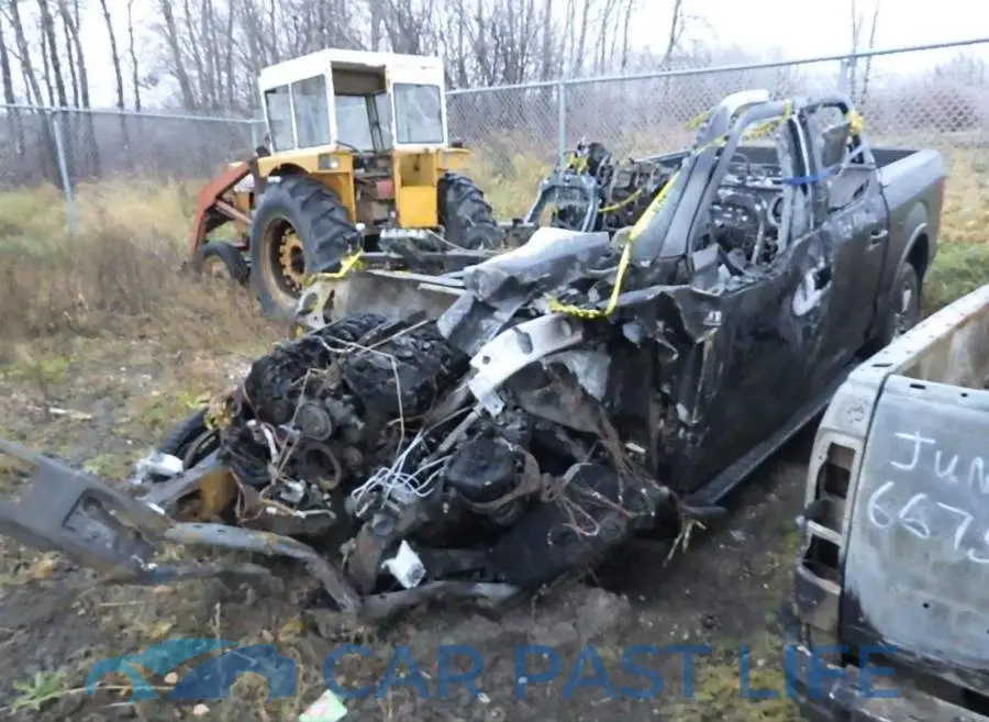 1FTEW1EF4GKF28095# 3