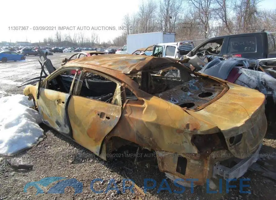 1G1ZD5ST0JF100784# 3