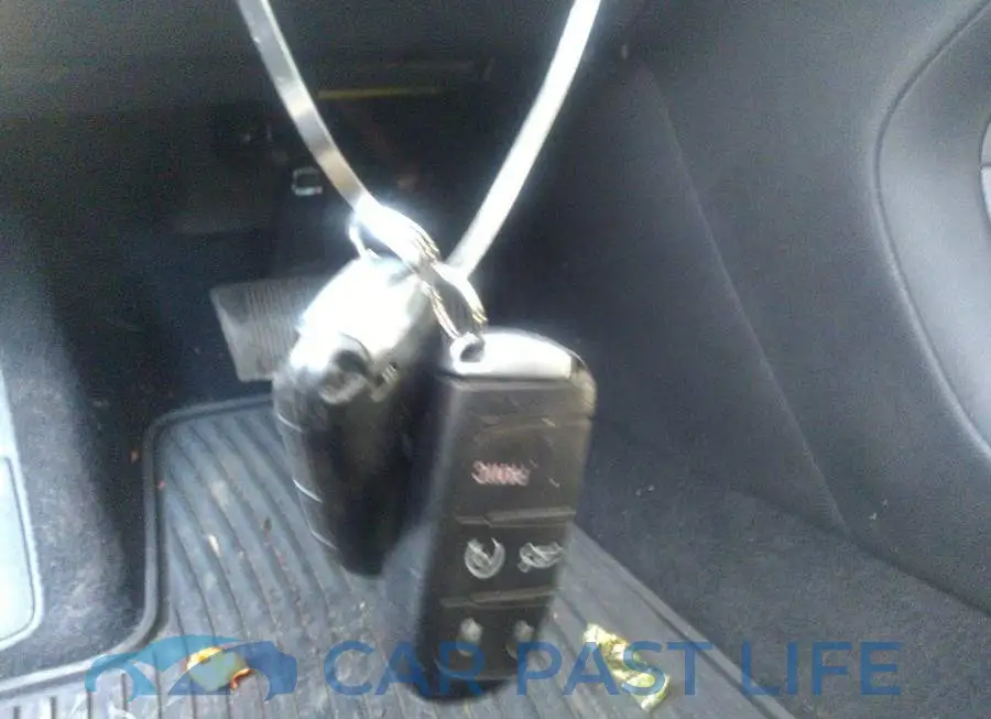 1C3CCCAB8FN678923# 11