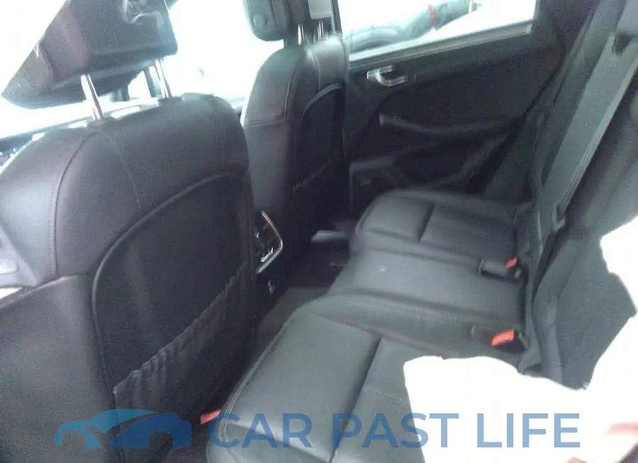 WP1AA2A50LLB10782# 8