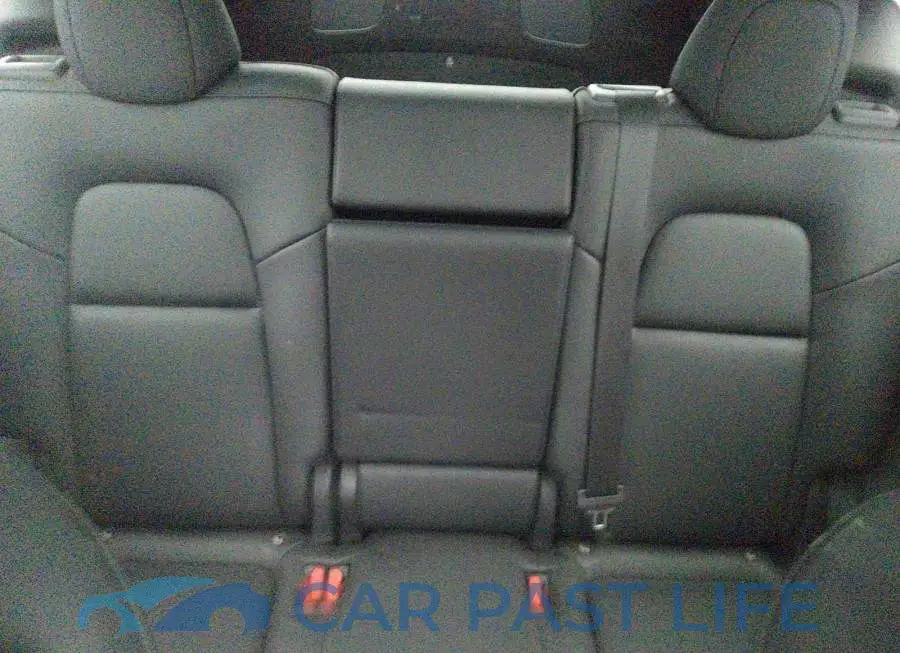 7SAYGDEE5NF468053# 8
