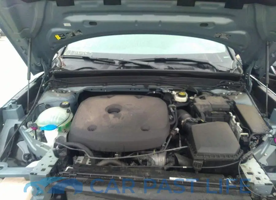 YV4162UM8L2178059# 10