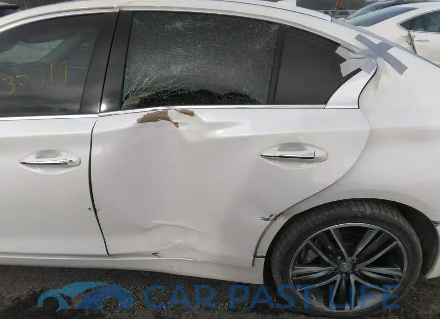 JN1EV7AR1HM832032# 6