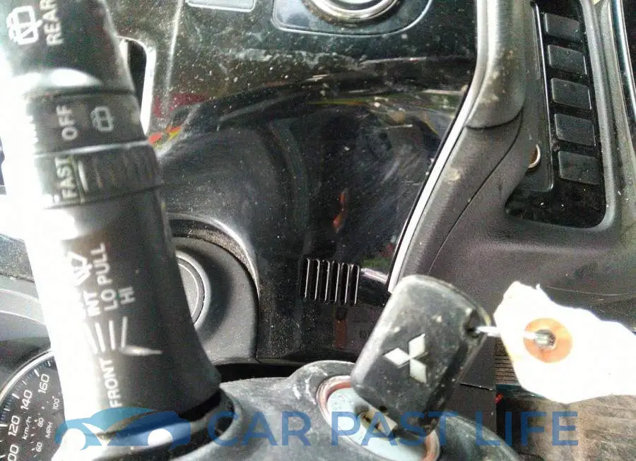 JA4AZ2A31JZ600581# 11