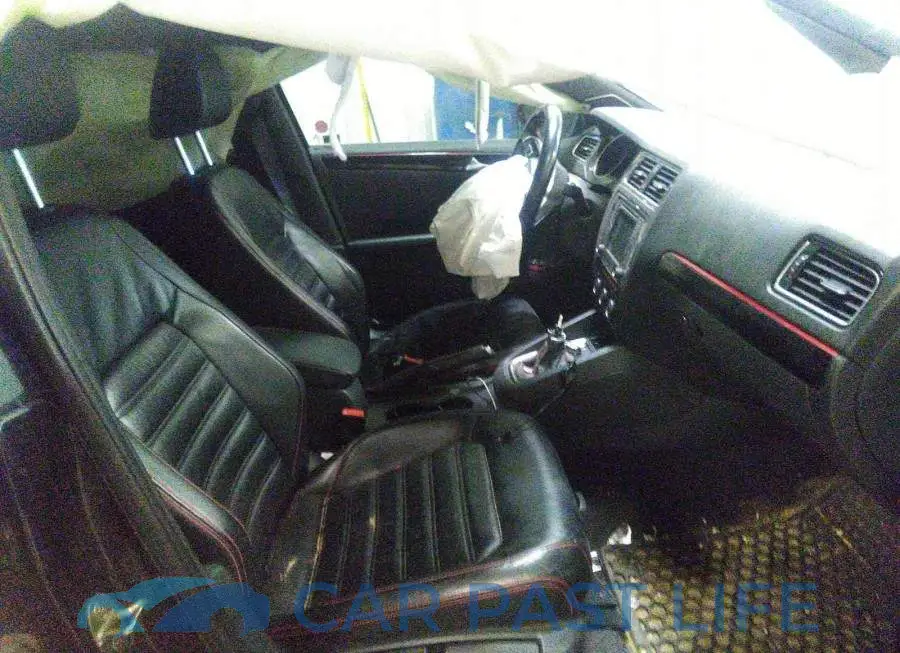 3VW4S7AJ5GM350904# 5