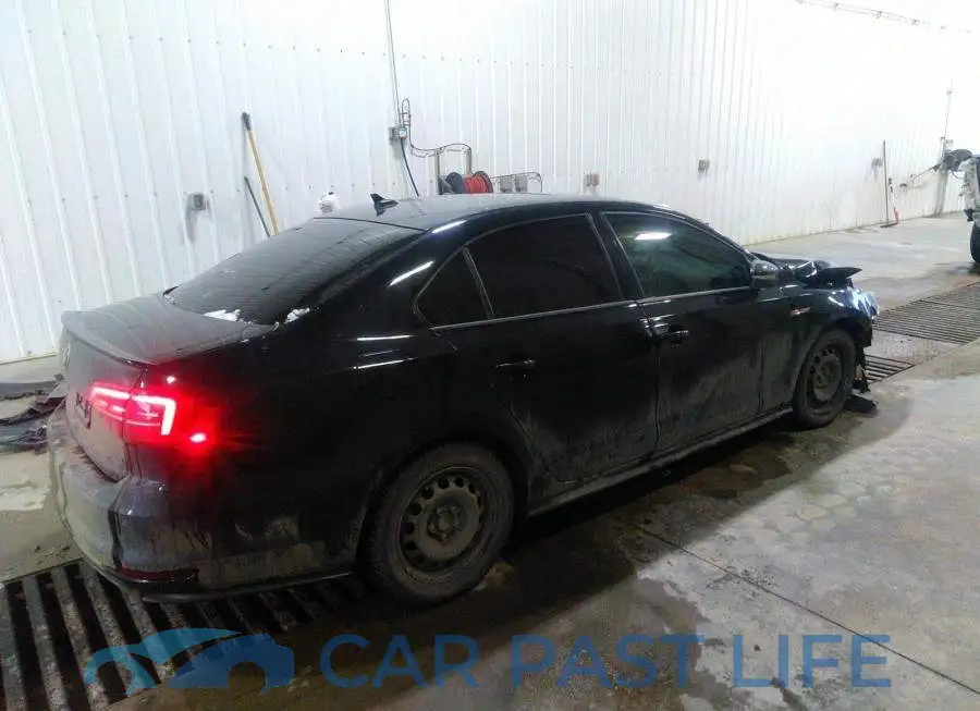 3VW4S7AJ5GM350904# 4