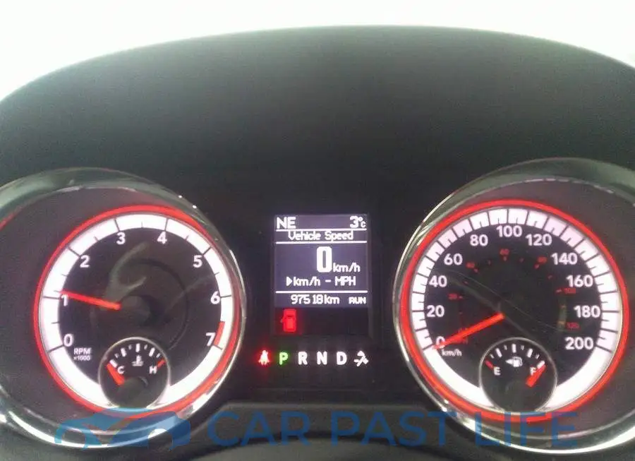 2C4RDGEG9LR214196# 7