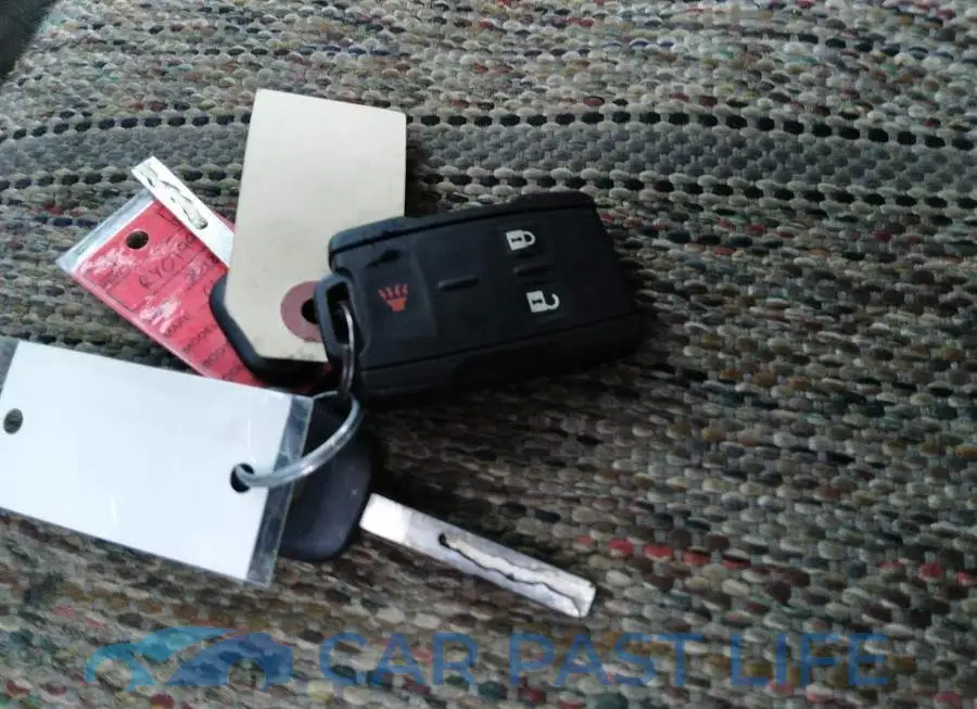 1GC4KZCG4JF235685# 11