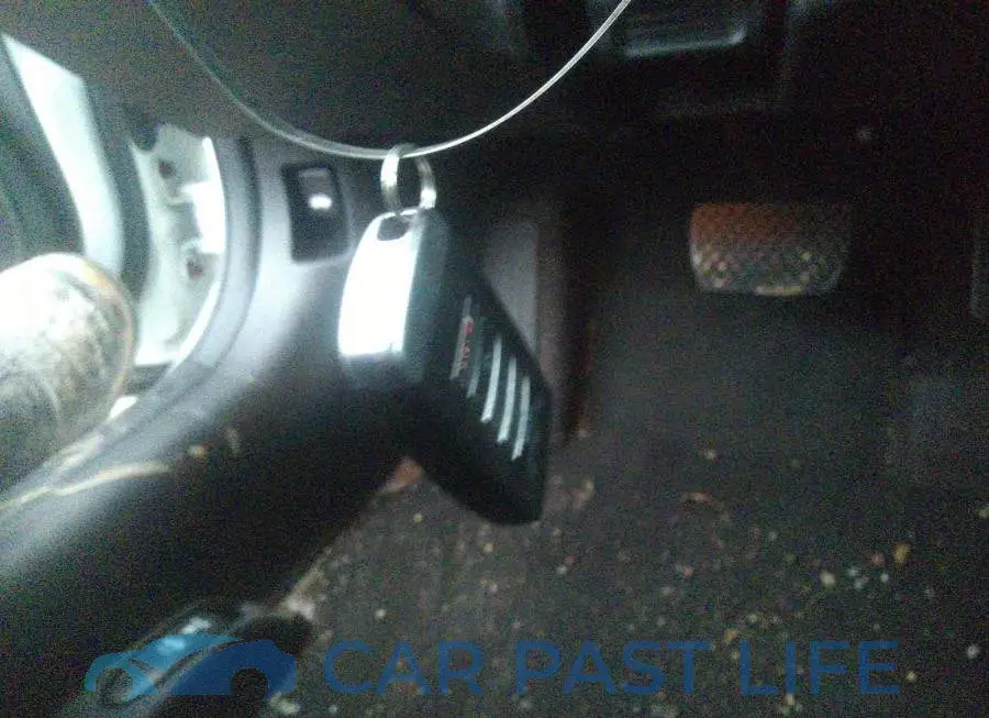 19UDE2F30GA802361# 11