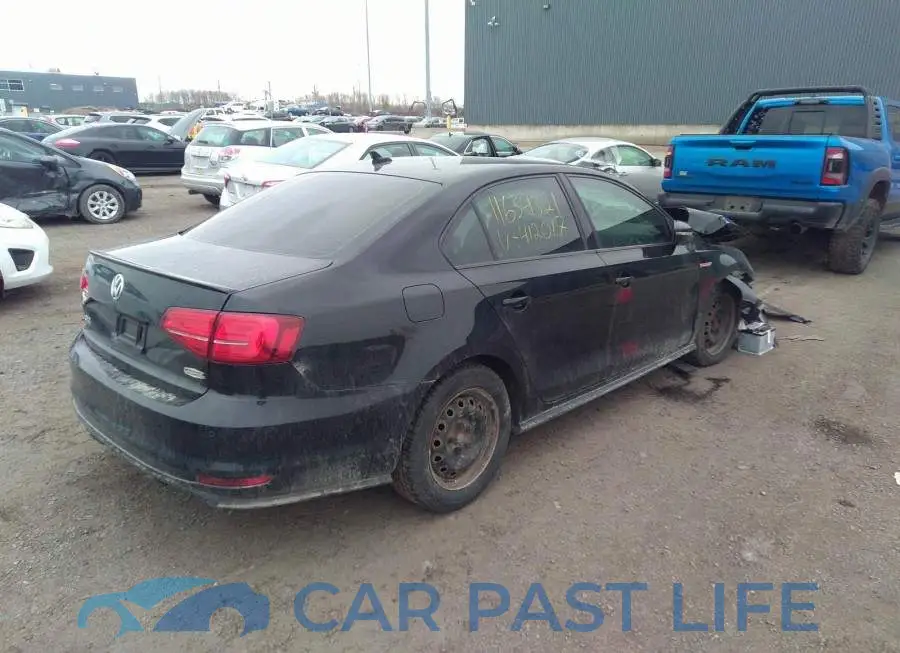 3VW5S7AJ9GM412017# 4
