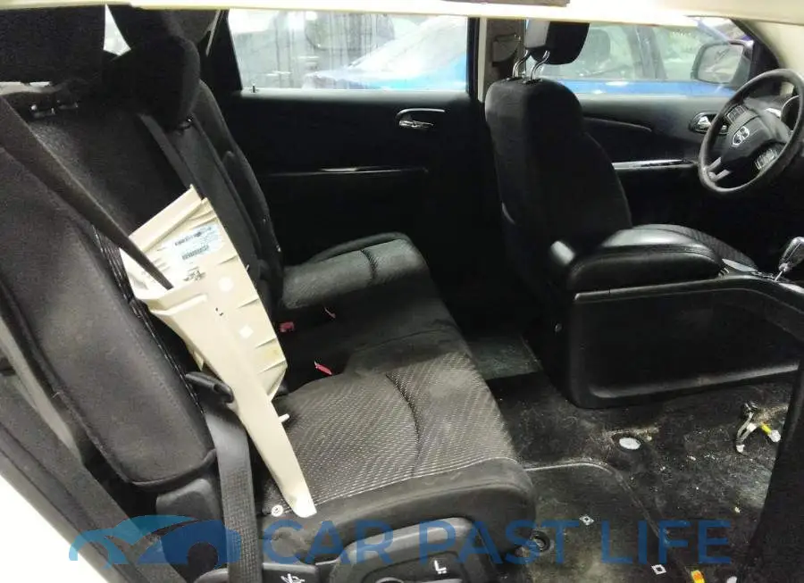3C4PDCAB3FT556240# 8
