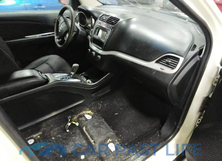 3C4PDCAB3FT556240# 5