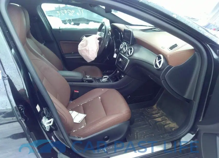 WDDTG5CB1FJ114455# 5