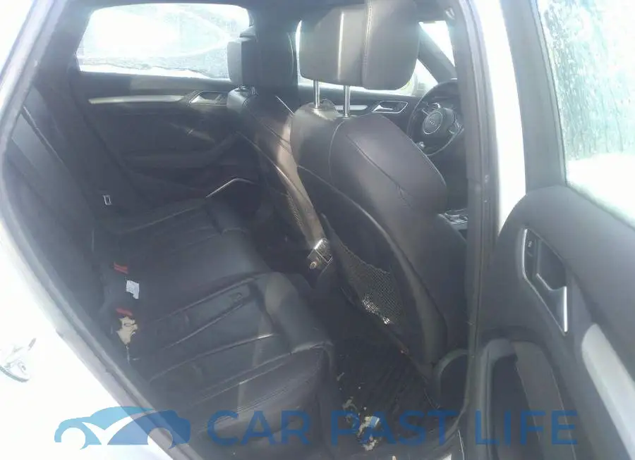 WAUK8GFF5G1074084# 8