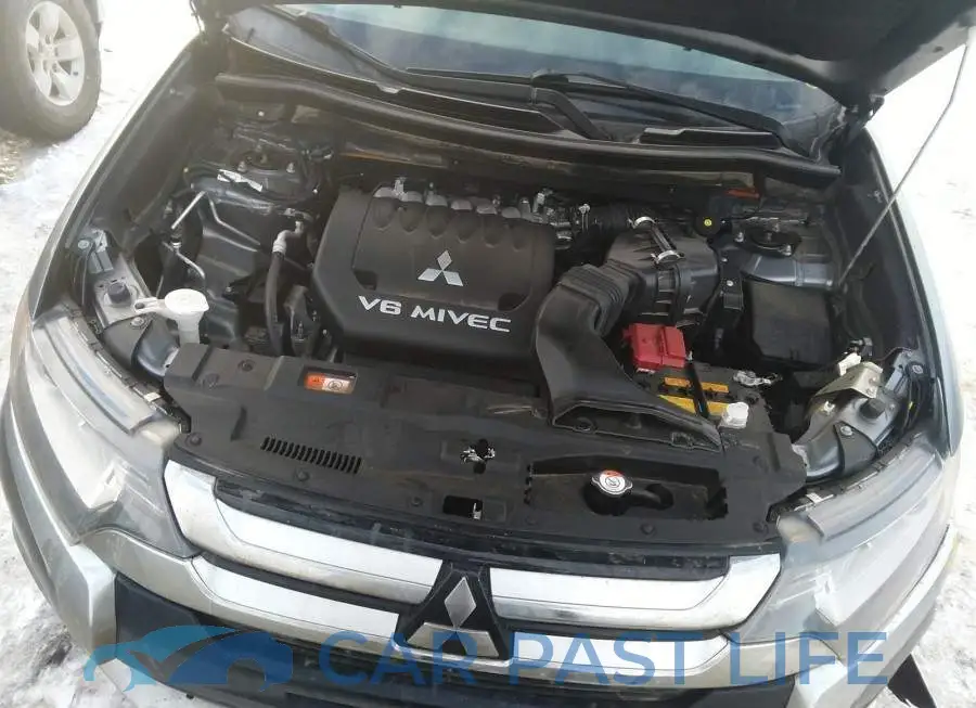 JA4JZ3AX3JZ613387# 10