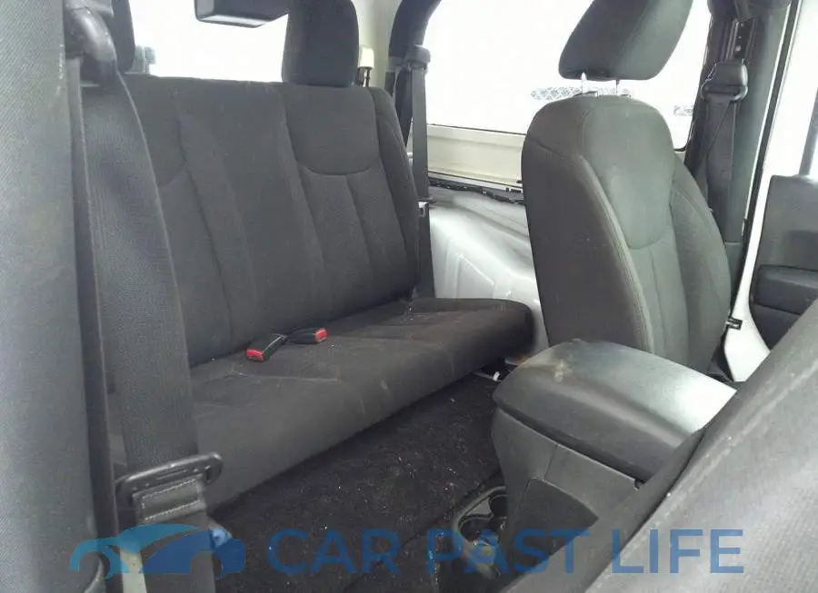 1C4AJWAG1JL802735# 8
