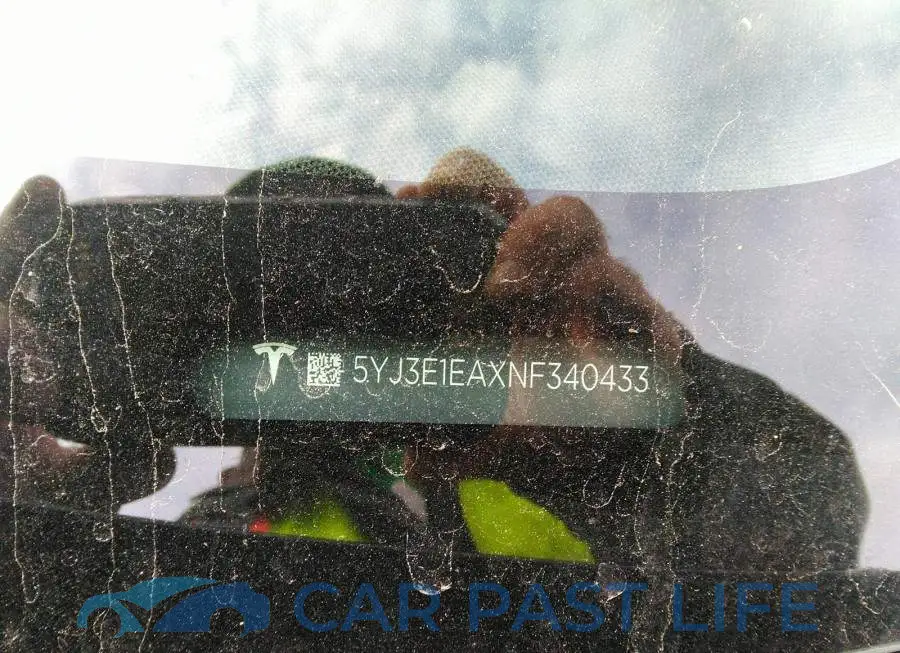 5YJ3E1EAXNF340433# 9