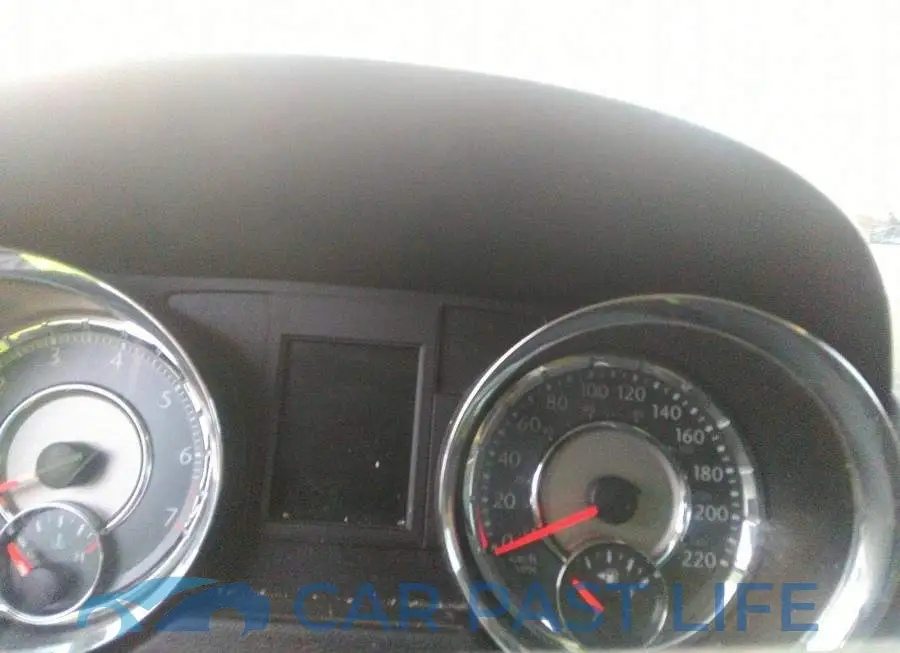 2C4RC1BG5FR501821# 7