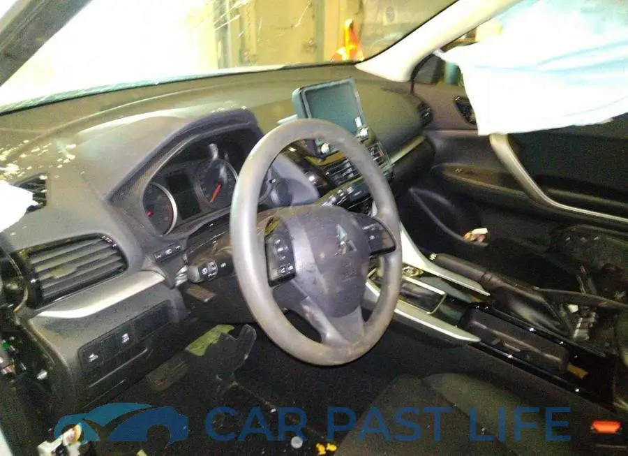 JA4ATUAA2PZ601193# 5