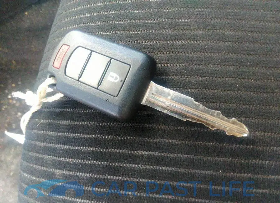 JA32V2FW3HU605893# 11