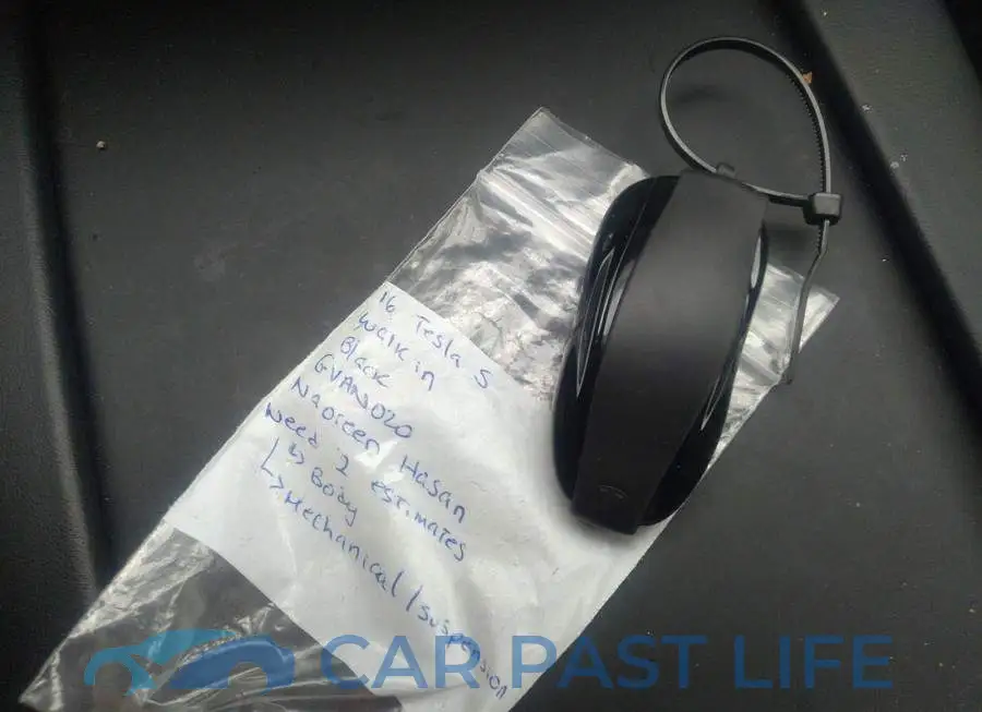 5YJSA1E25GF175099# 11