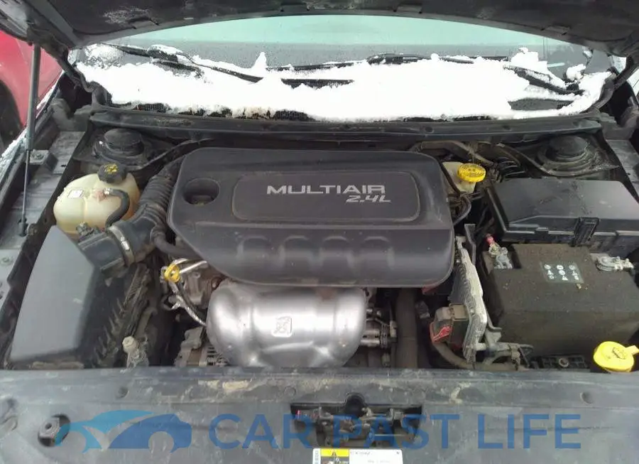 1C3CCCAB2GN197048# 10