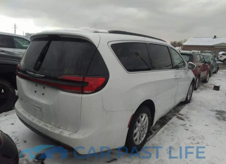 2C4RC1BG6NR195484# 4