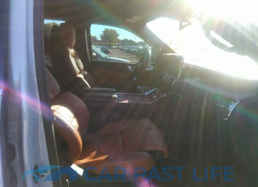 5LMJJ2LT1LEL06448# 5