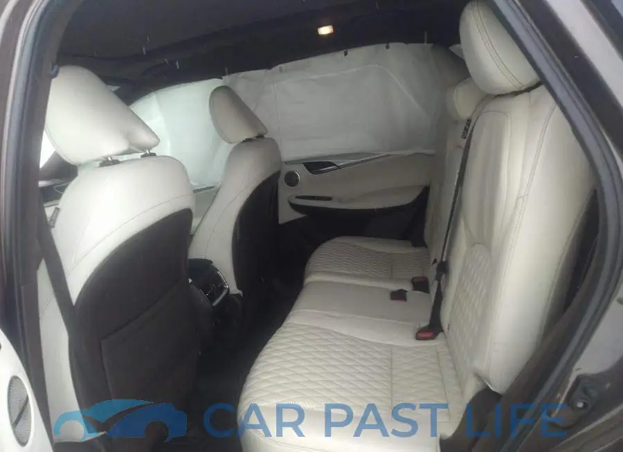 3PCAJ5M37KF118067# 8