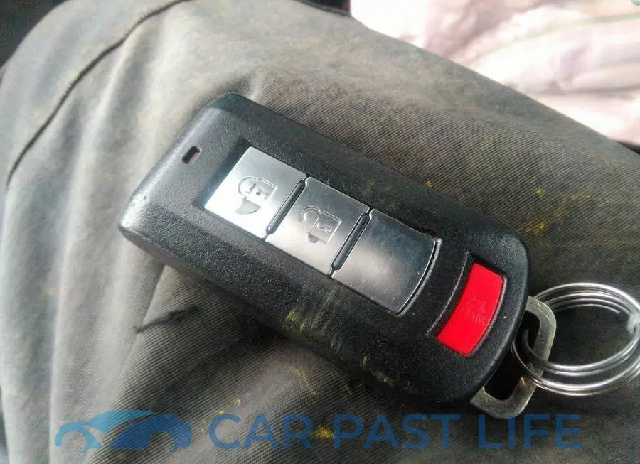 JA4JZ3AX2HZ604965# 11