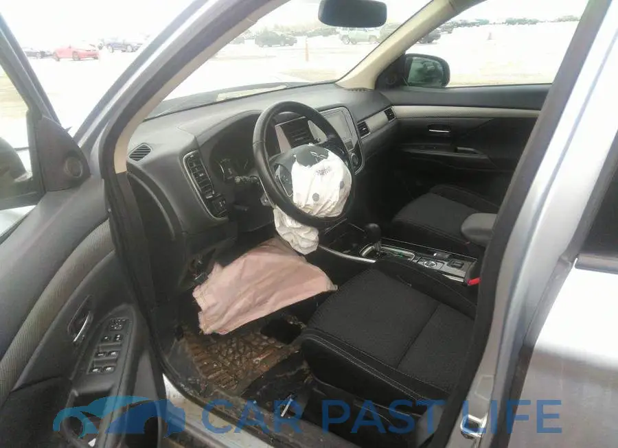 JA4JZ3AX2HZ604965# 5