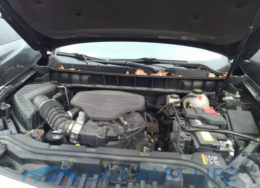 1GYKNDRS5JZ102956# 10
