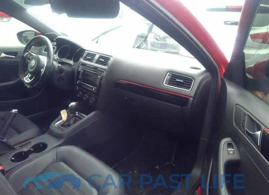 3VW4S7AJ1FM267985# 5