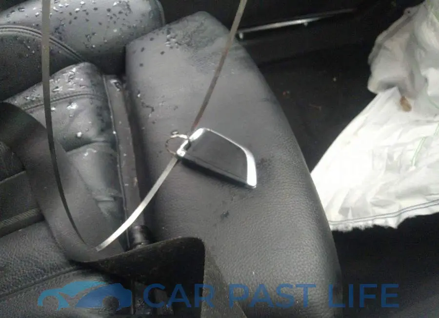 WBAJA7C55KWW49209# 11