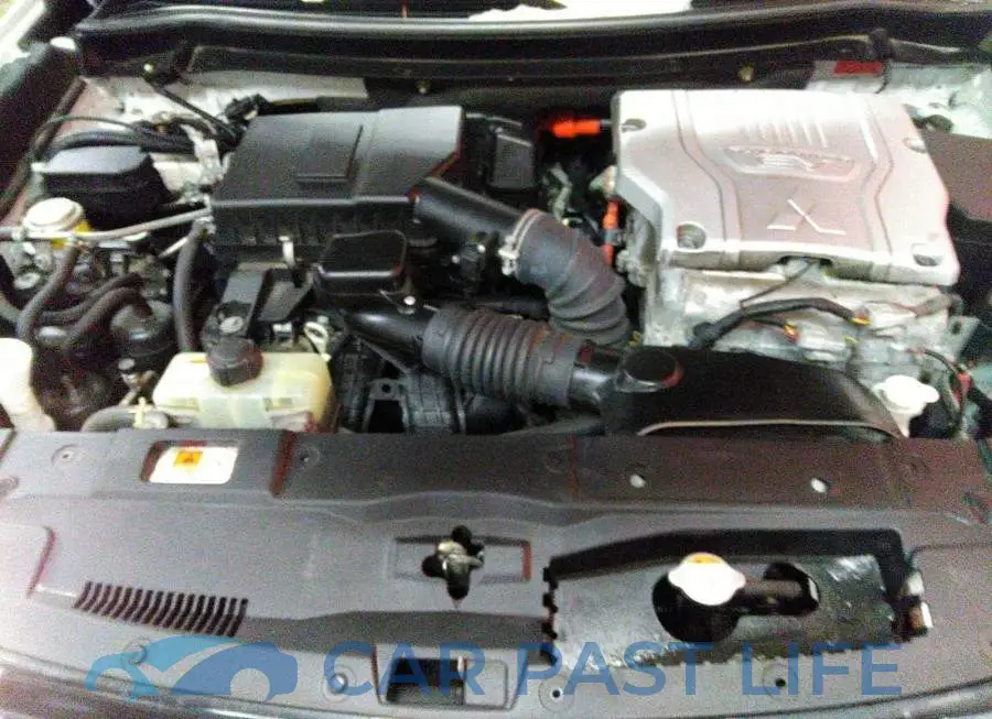 JA4J24A58JZ613278# 10