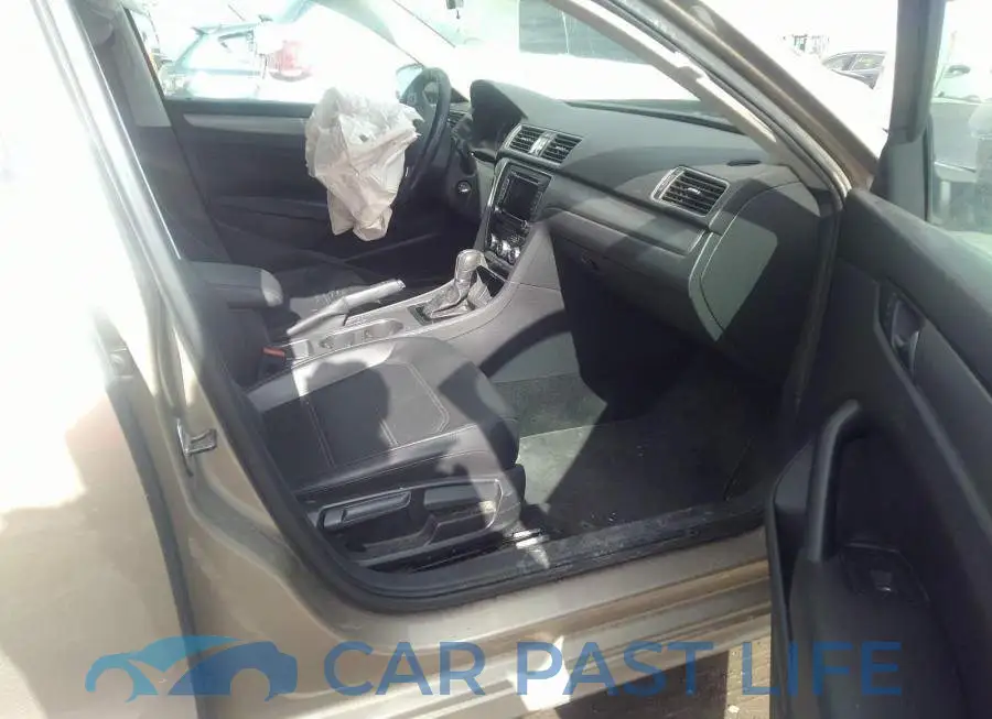 1VWBS7A31FC007712# 1